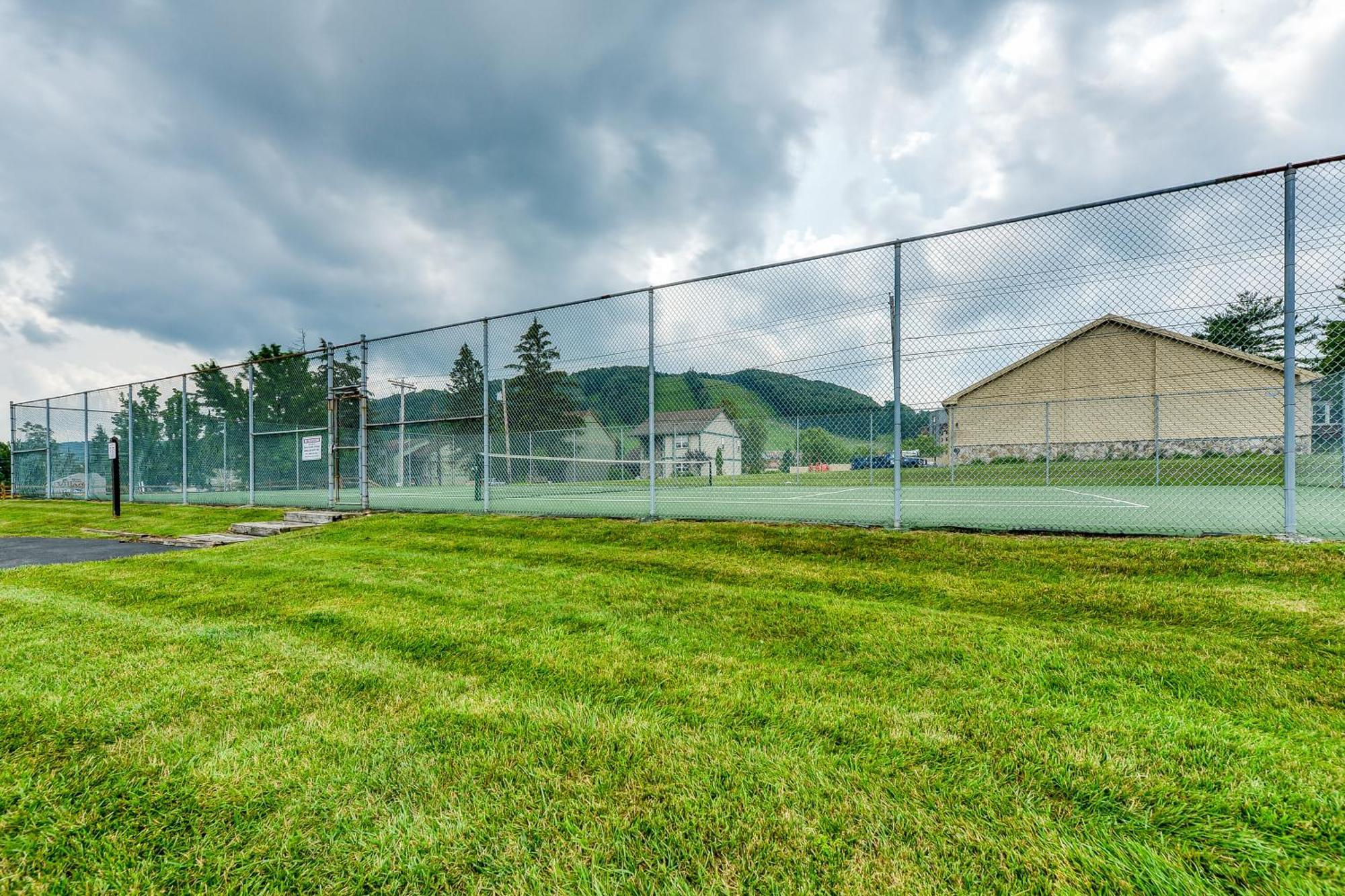 Deep Creek Village McHenry Oda fotoğraf